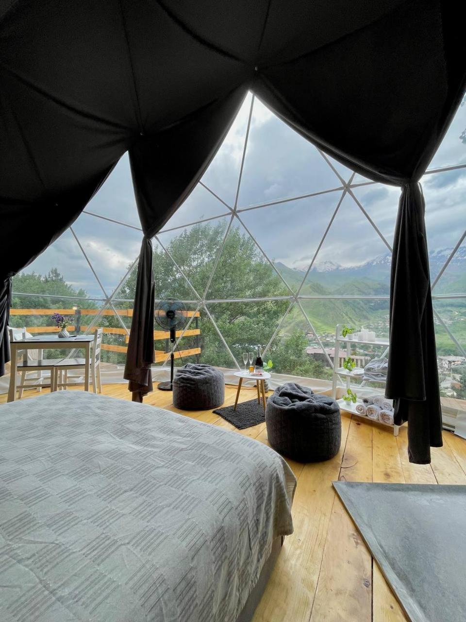 Hotel Elia Glamping Kazbegi Exterior foto